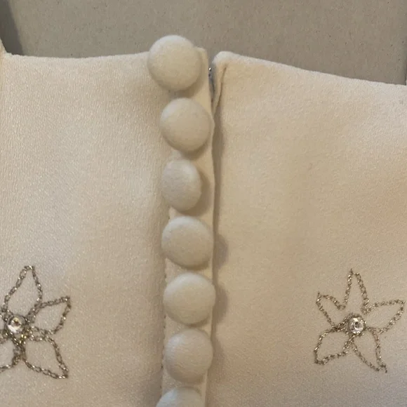 Anjolique Beaded Off-White Wedding Outfit Top - Picture 5 of 9